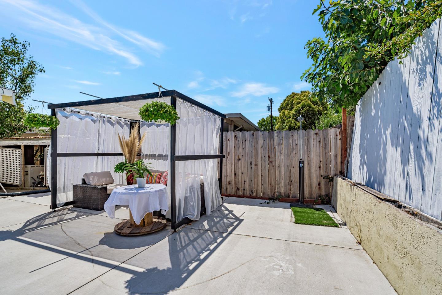Detail Gallery Image 20 of 20 For 1019 Westview Dr, Napa,  CA 94558 - 4 Beds | 2/1 Baths