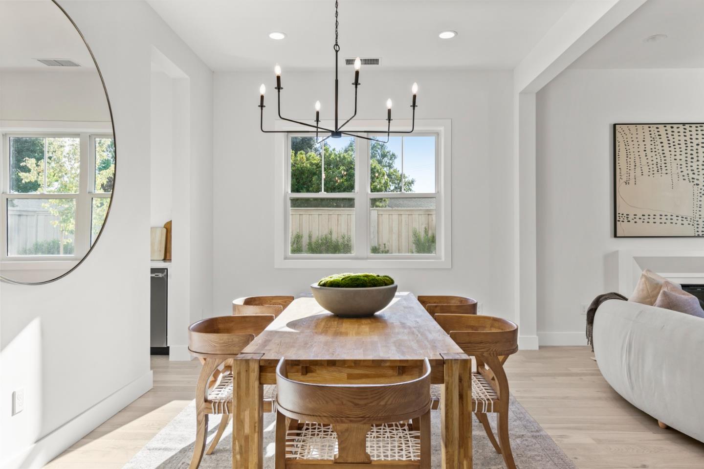 Detail Gallery Image 10 of 50 For 1566 Larkspur Dr, San Jose,  CA 95125 - 5 Beds | 4/1 Baths