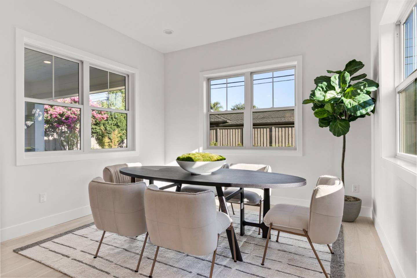 Detail Gallery Image 15 of 50 For 1566 Larkspur Dr, San Jose,  CA 95125 - 5 Beds | 4/1 Baths