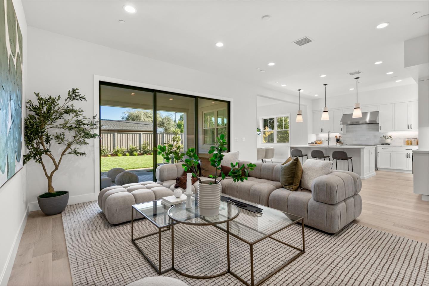 Detail Gallery Image 16 of 50 For 1566 Larkspur Dr, San Jose,  CA 95125 - 5 Beds | 4/1 Baths