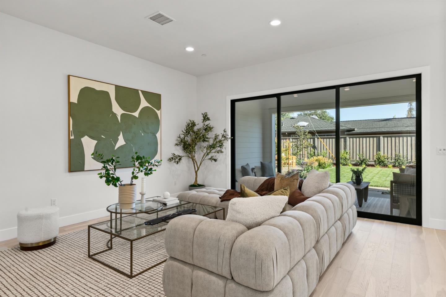 Detail Gallery Image 18 of 50 For 1566 Larkspur Dr, San Jose,  CA 95125 - 5 Beds | 4/1 Baths