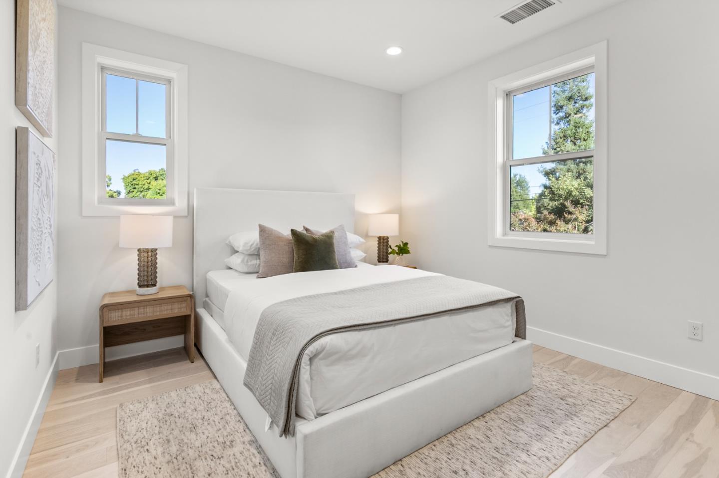 Detail Gallery Image 27 of 50 For 1566 Larkspur Dr, San Jose,  CA 95125 - 5 Beds | 4/1 Baths