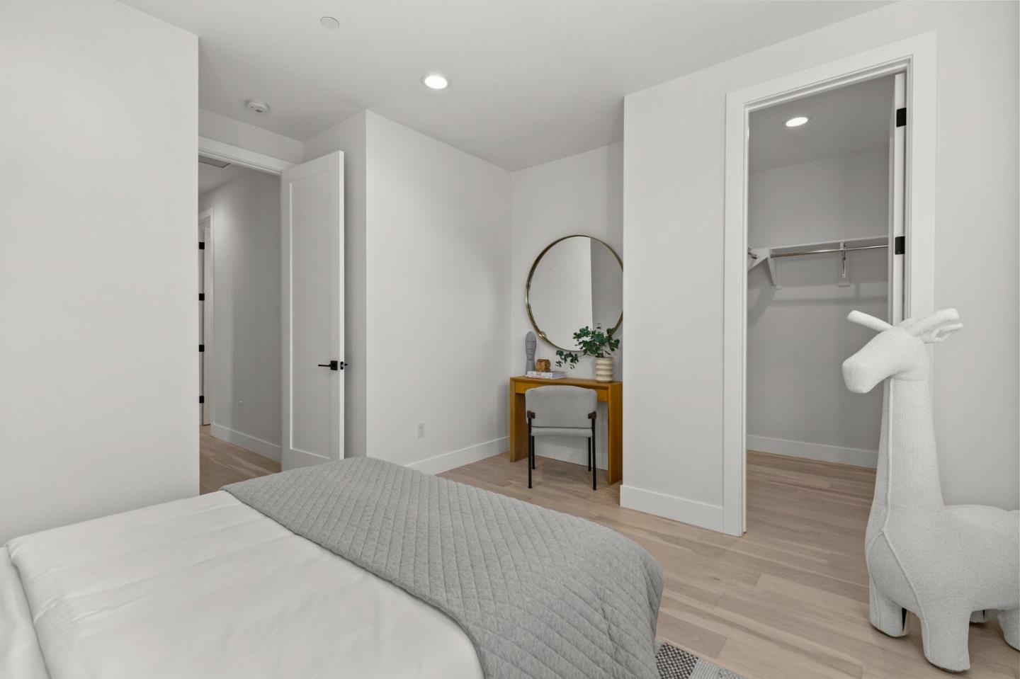 Detail Gallery Image 31 of 50 For 1566 Larkspur Dr, San Jose,  CA 95125 - 5 Beds | 4/1 Baths
