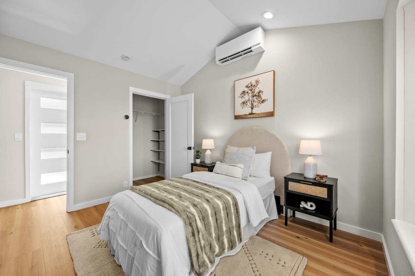 Detail Gallery Image 37 of 57 For 3554 Oak Knoll Dr, Redwood City,  CA 94062 - 3 Beds | 2/1 Baths