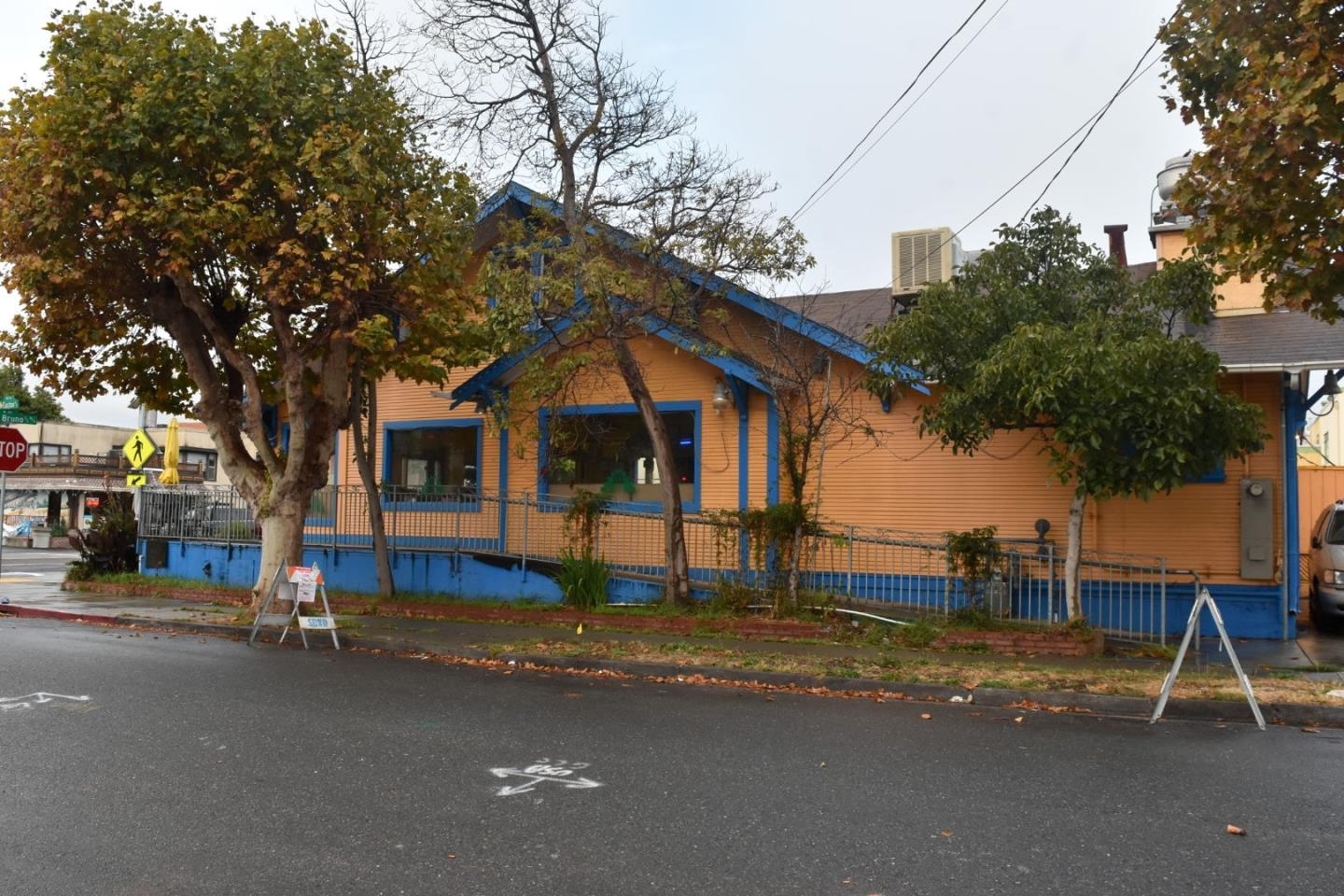 Detail Gallery Image 2 of 7 For 404 San Bruno Ave, San Bruno,  CA 94066 - – Beds | – Baths