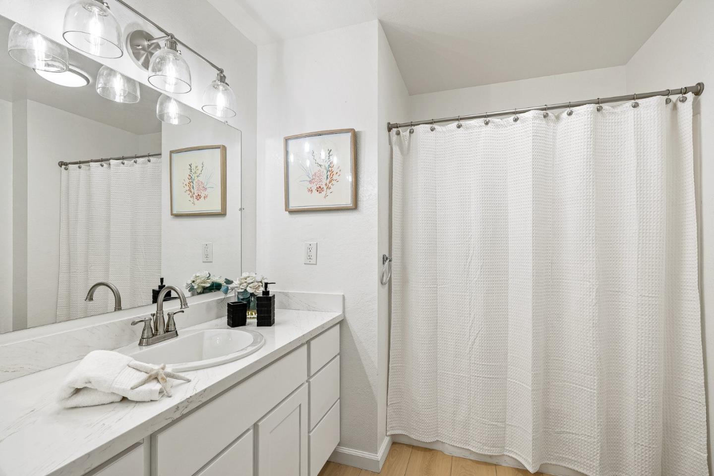 Detail Gallery Image 19 of 47 For 1273 Picasso Dr, Sunnyvale,  CA 94087 - 2 Beds | 1/1 Baths