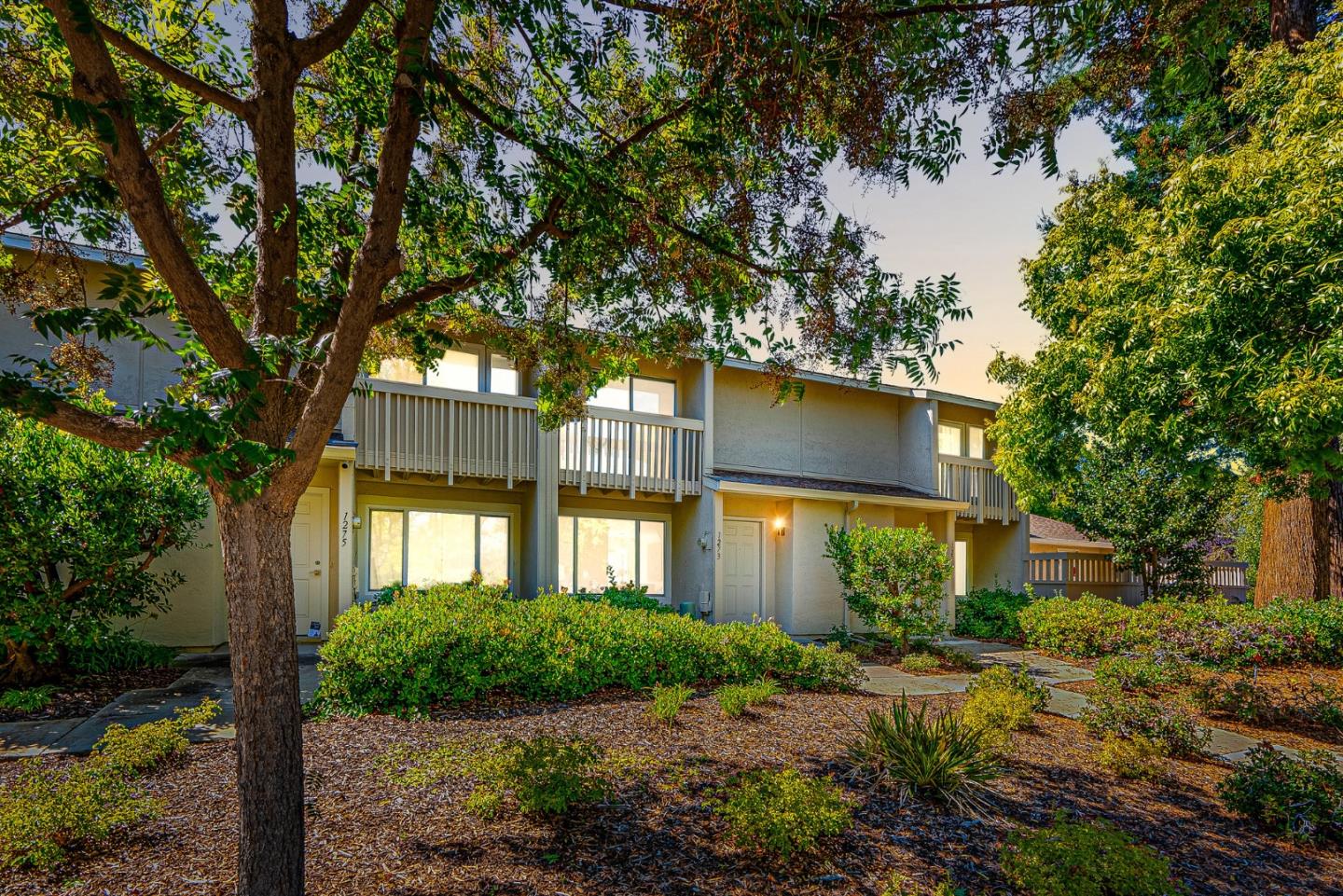 Detail Gallery Image 32 of 47 For 1273 Picasso Dr, Sunnyvale,  CA 94087 - 2 Beds | 1/1 Baths