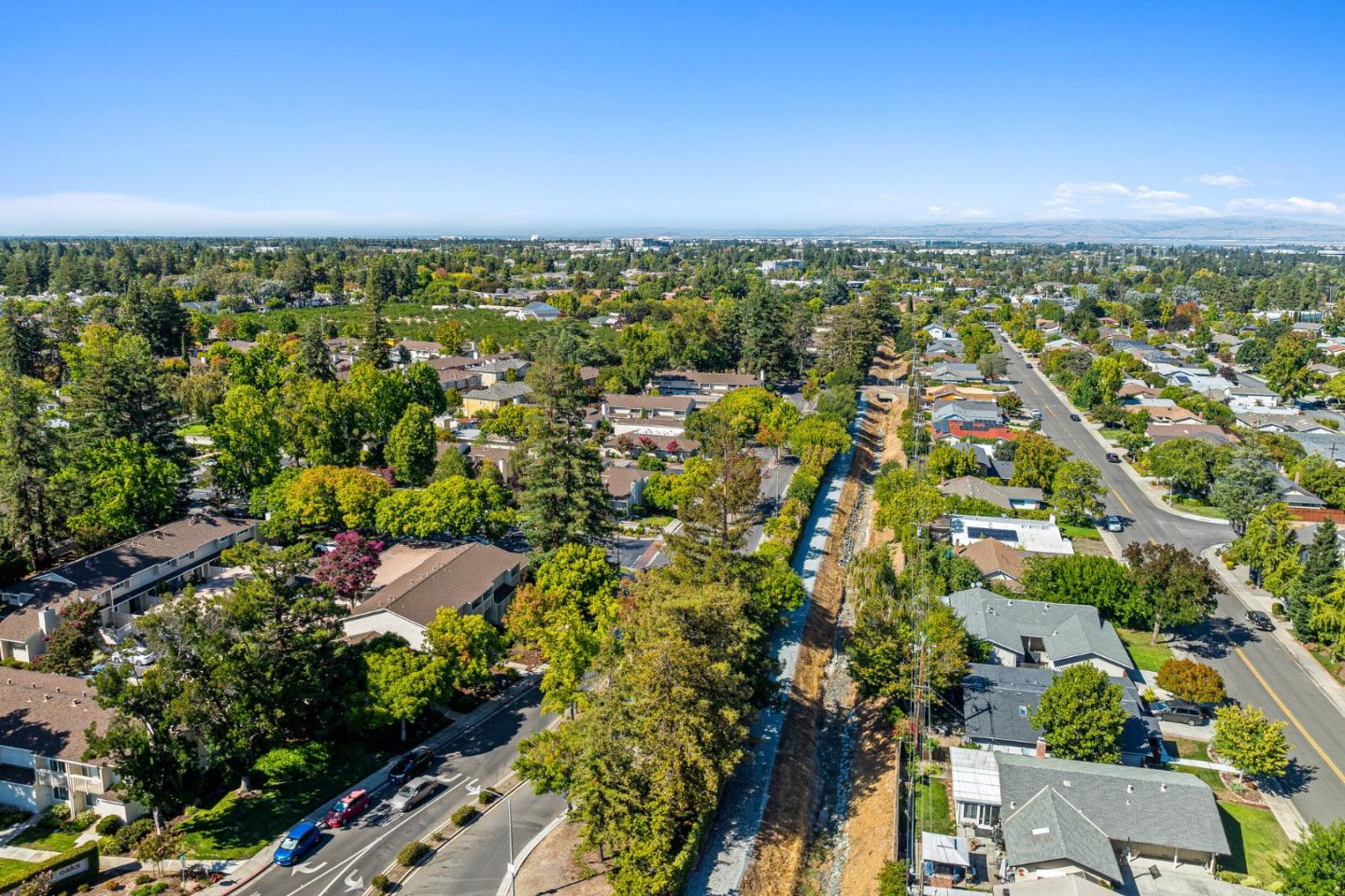 Detail Gallery Image 37 of 47 For 1273 Picasso Dr, Sunnyvale,  CA 94087 - 2 Beds | 1/1 Baths