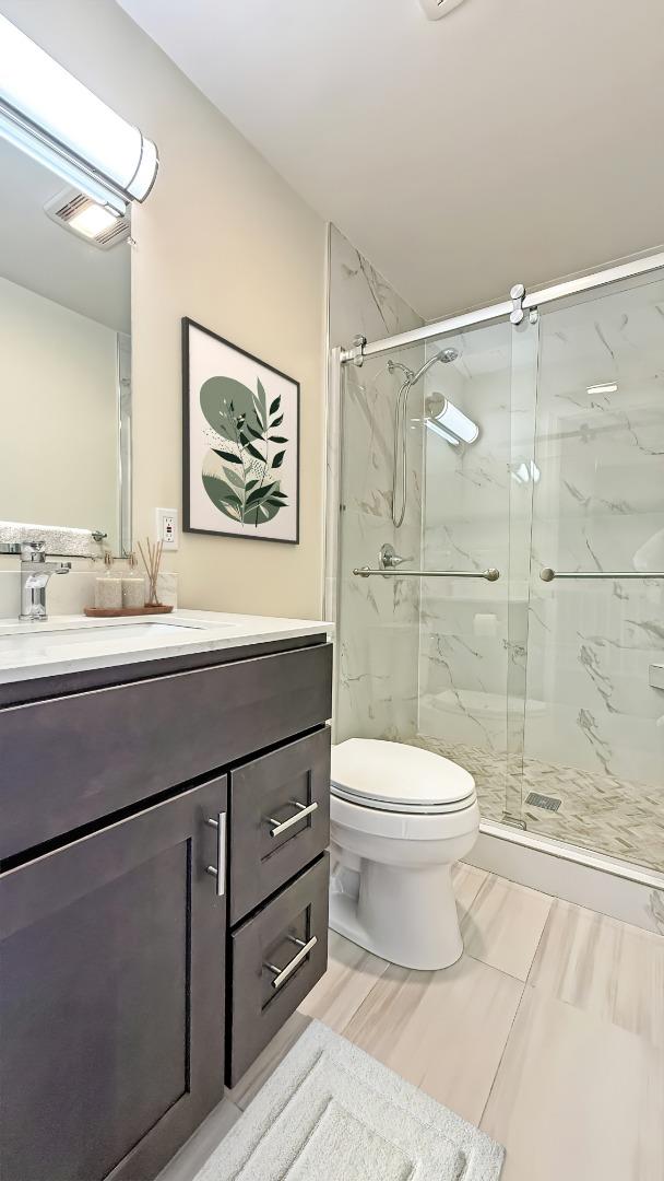 Detail Gallery Image 10 of 21 For 7039 Geary Blvd, San Francisco,  CA 94121 - 6 Beds | 6 Baths