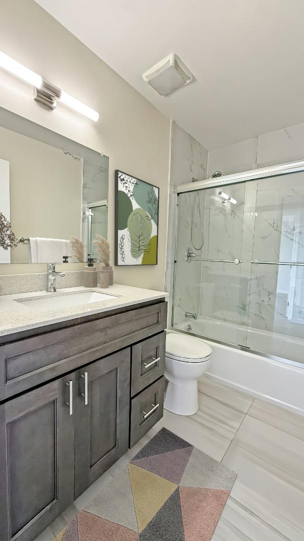 Detail Gallery Image 11 of 21 For 7039 Geary Blvd, San Francisco,  CA 94121 - 6 Beds | 6 Baths