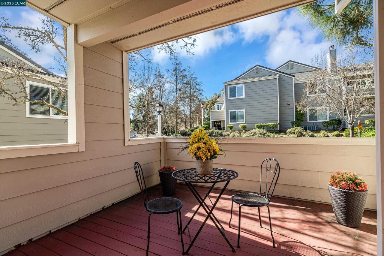 Detail Gallery Image 15 of 17 For 409 Norris Canyon Ter, San Ramon,  CA 94583 - 2 Beds | 1 Baths