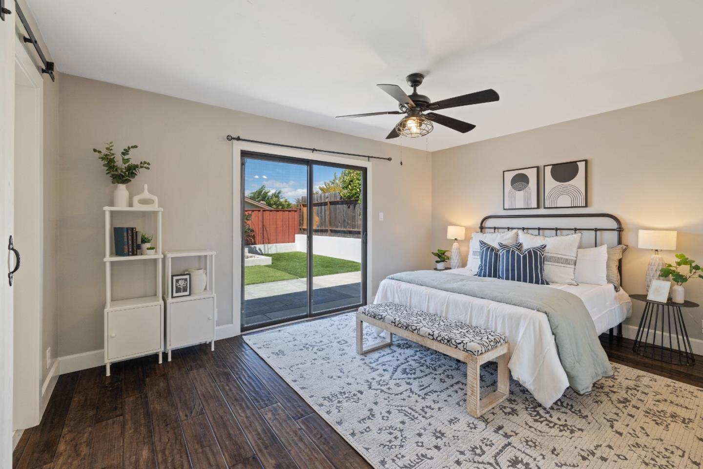 Detail Gallery Image 14 of 75 For 1640 Sunset Dr, Hollister,  CA 95023 - 3 Beds | 2 Baths