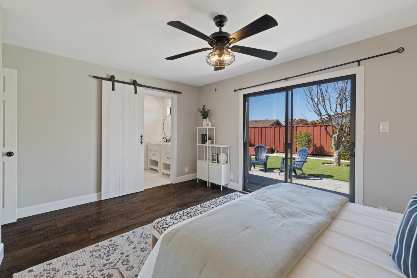 Detail Gallery Image 16 of 75 For 1640 Sunset Dr, Hollister,  CA 95023 - 3 Beds | 2 Baths