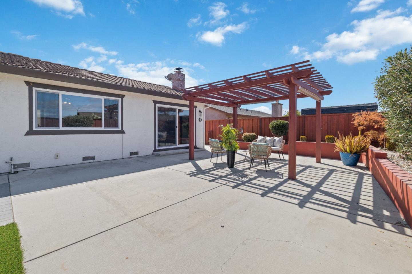 Detail Gallery Image 34 of 75 For 1640 Sunset Dr, Hollister,  CA 95023 - 3 Beds | 2 Baths