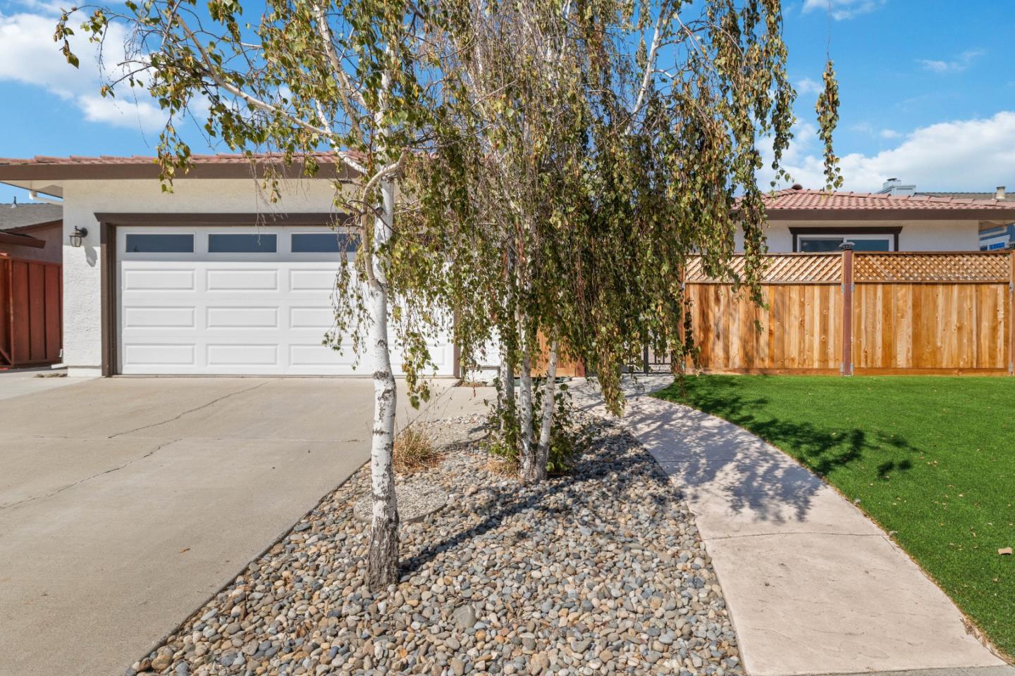 Detail Gallery Image 40 of 75 For 1640 Sunset Dr, Hollister,  CA 95023 - 3 Beds | 2 Baths