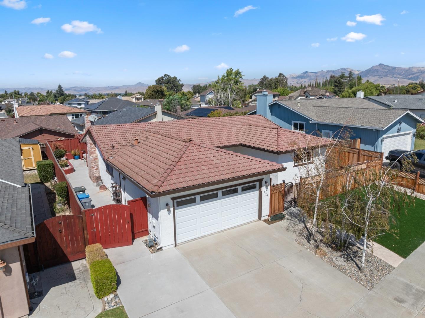 Detail Gallery Image 45 of 75 For 1640 Sunset Dr, Hollister,  CA 95023 - 3 Beds | 2 Baths