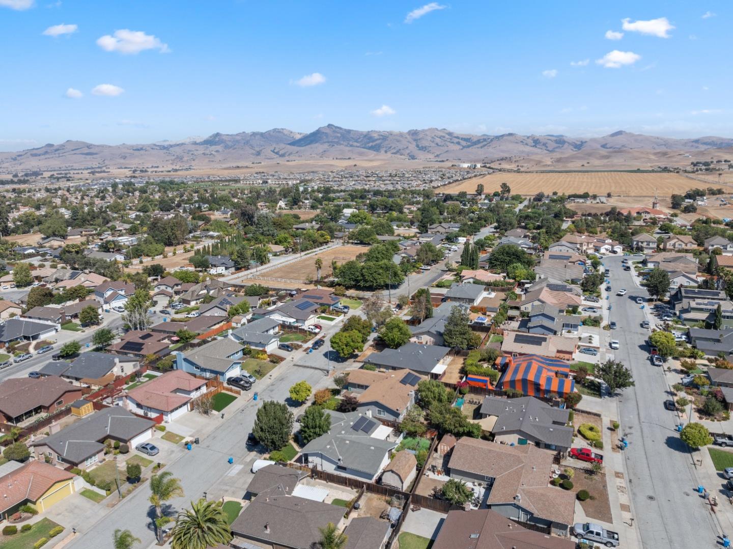 Detail Gallery Image 51 of 75 For 1640 Sunset Dr, Hollister,  CA 95023 - 3 Beds | 2 Baths