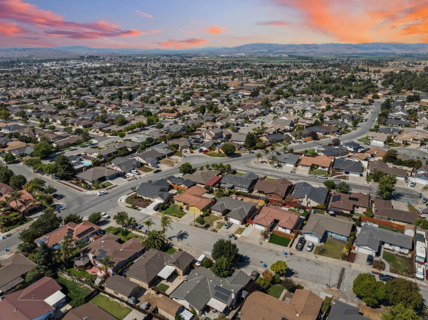 Detail Gallery Image 74 of 75 For 1640 Sunset Dr, Hollister,  CA 95023 - 3 Beds | 2 Baths