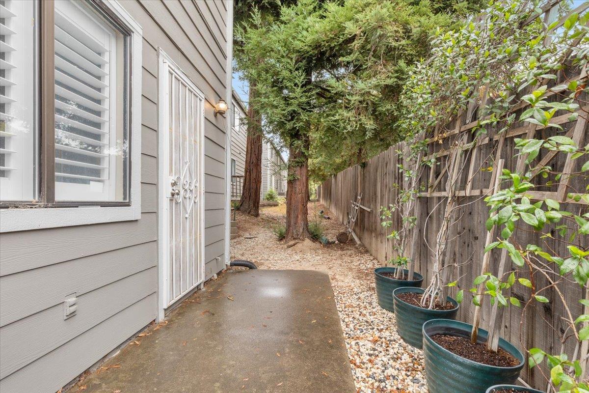 Detail Gallery Image 24 of 33 For 5829 San Juan Ave #5,  Citrus Heights,  CA 95610 - 2 Beds | 1/1 Baths