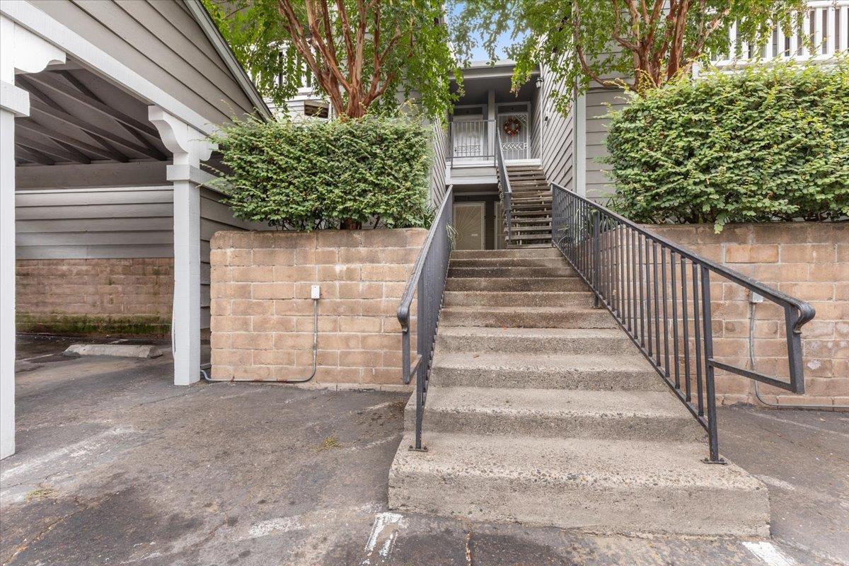 Detail Gallery Image 8 of 33 For 5829 San Juan Ave #5,  Citrus Heights,  CA 95610 - 2 Beds | 1/1 Baths