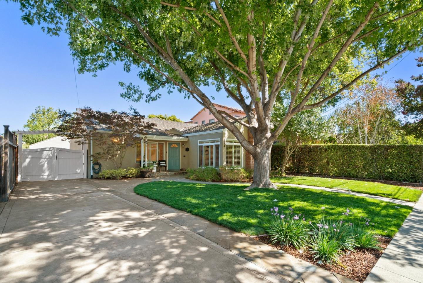 Detail Gallery Image 2 of 85 For 534 S 13th St, San Jose,  CA 95112 - 3 Beds | 2 Baths
