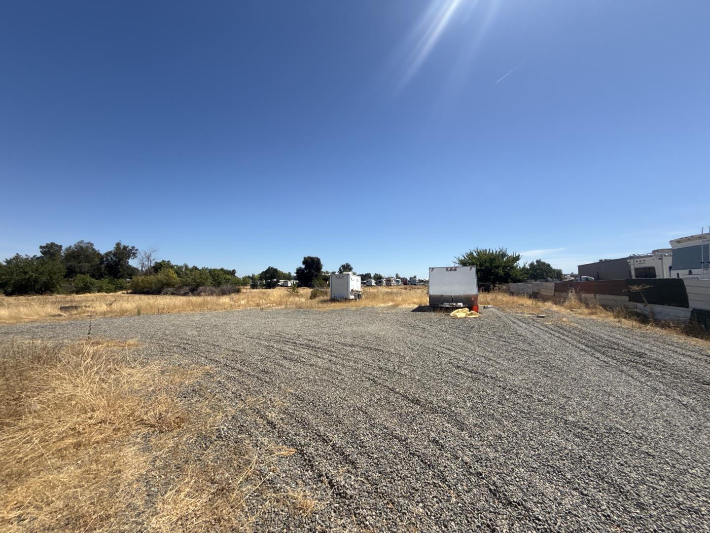Detail Gallery Image 16 of 17 For 5444 Dry Creek Rd, Sacramento,  CA 95838 - 2 Beds | 2/1 Baths