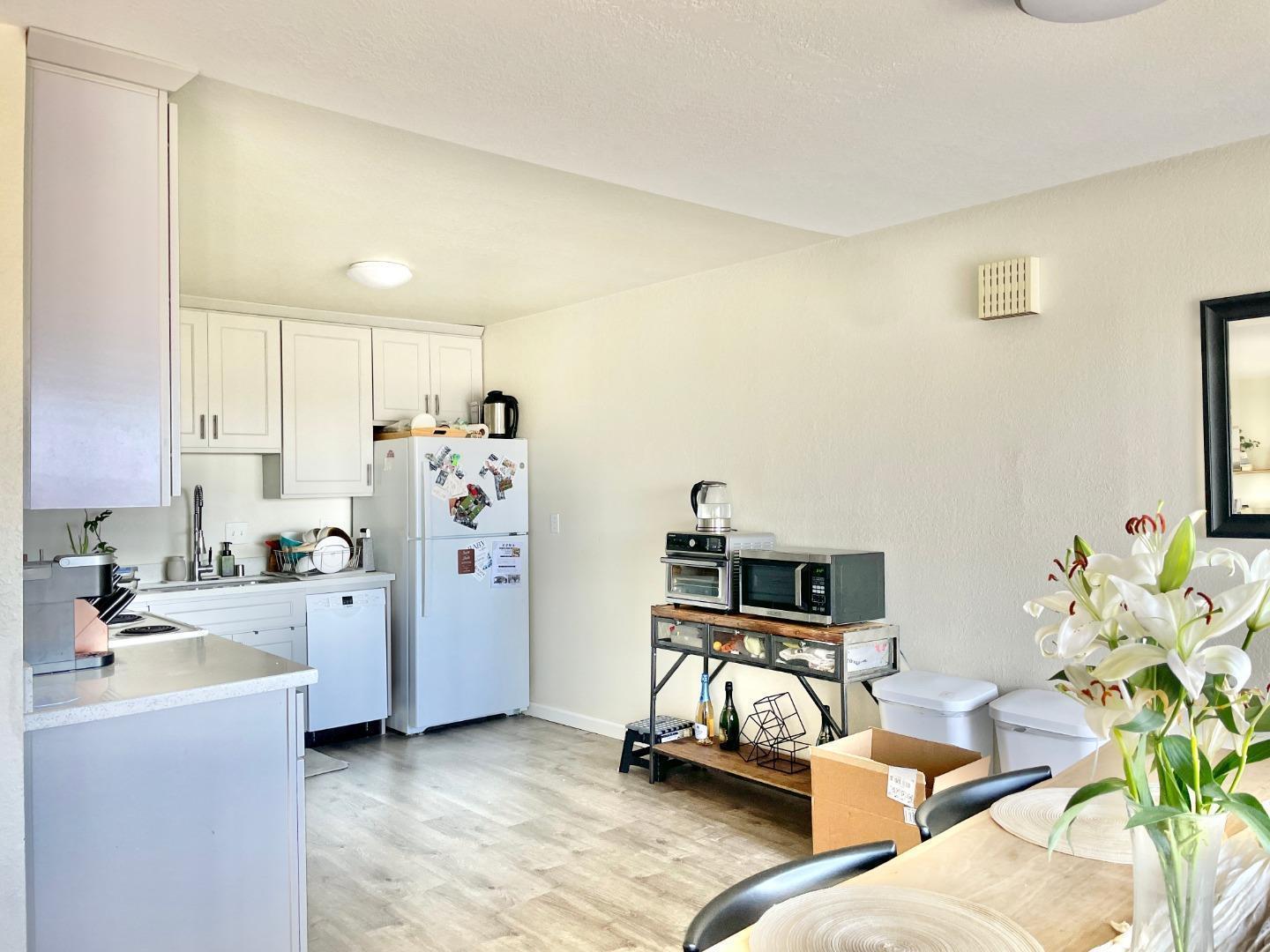 Detail Gallery Image 13 of 21 For 7039 Geary Blvd, San Francisco,  CA 94121 - – Beds | – Baths