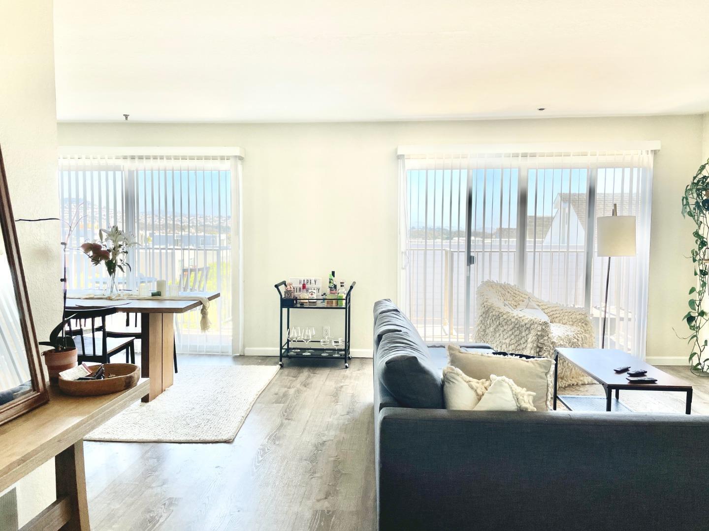 Detail Gallery Image 15 of 21 For 7039 Geary Blvd, San Francisco,  CA 94121 - – Beds | – Baths