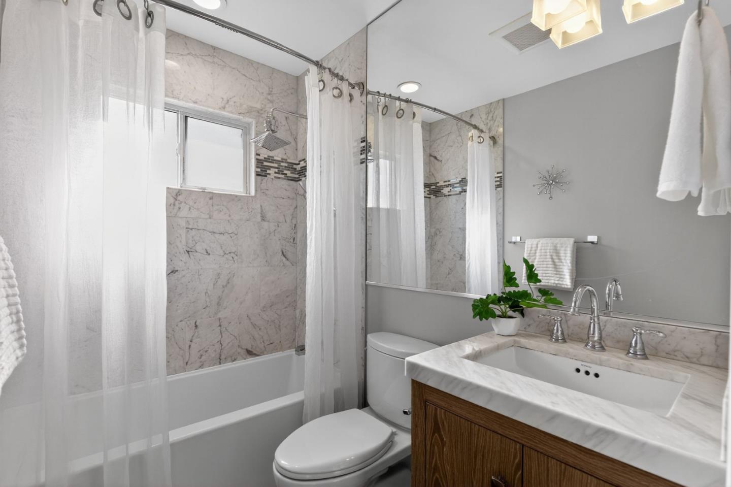 Detail Gallery Image 12 of 15 For 2303 Saidel Dr #4,  San Jose,  CA 95124 - 2 Beds | 1 Baths
