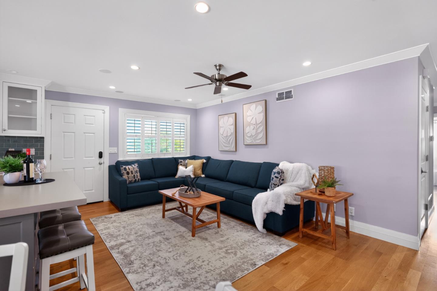 Detail Gallery Image 3 of 15 For 2303 Saidel Dr #4,  San Jose,  CA 95124 - 2 Beds | 1 Baths