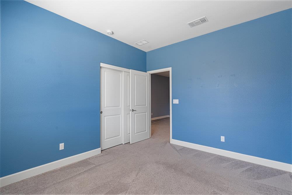 Detail Gallery Image 34 of 47 For 10 Hospital Rd, Hollister,  CA 95023 - 5 Beds | 2/1 Baths