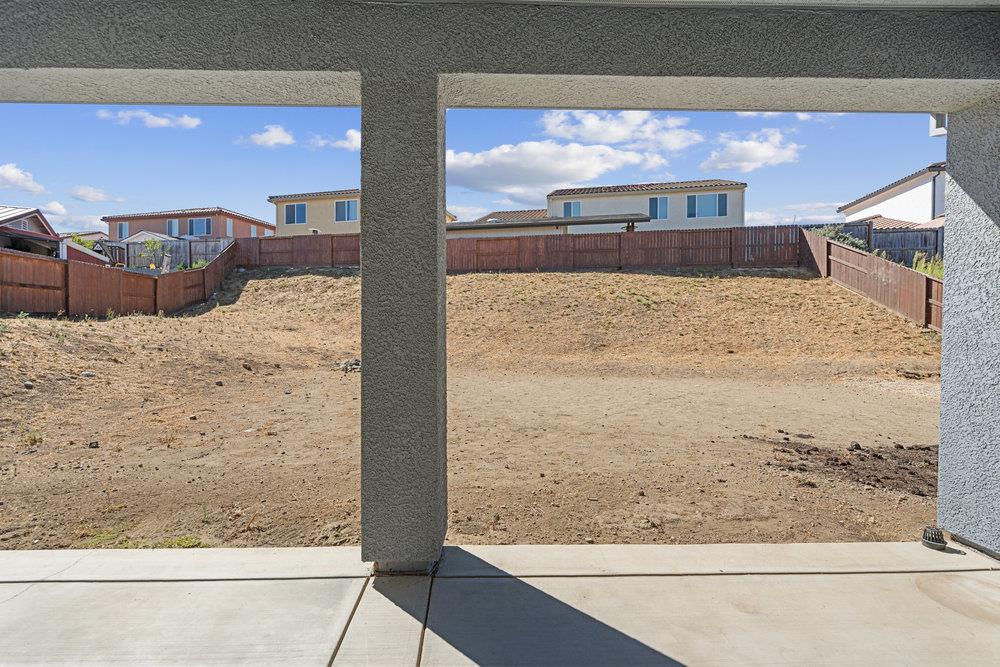 Detail Gallery Image 40 of 47 For 10 Hospital Rd, Hollister,  CA 95023 - 5 Beds | 2/1 Baths