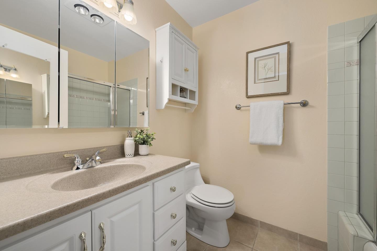 Detail Gallery Image 18 of 34 For 5336 Cribari Gln, San Jose,  CA 95135 - 2 Beds | 1 Baths