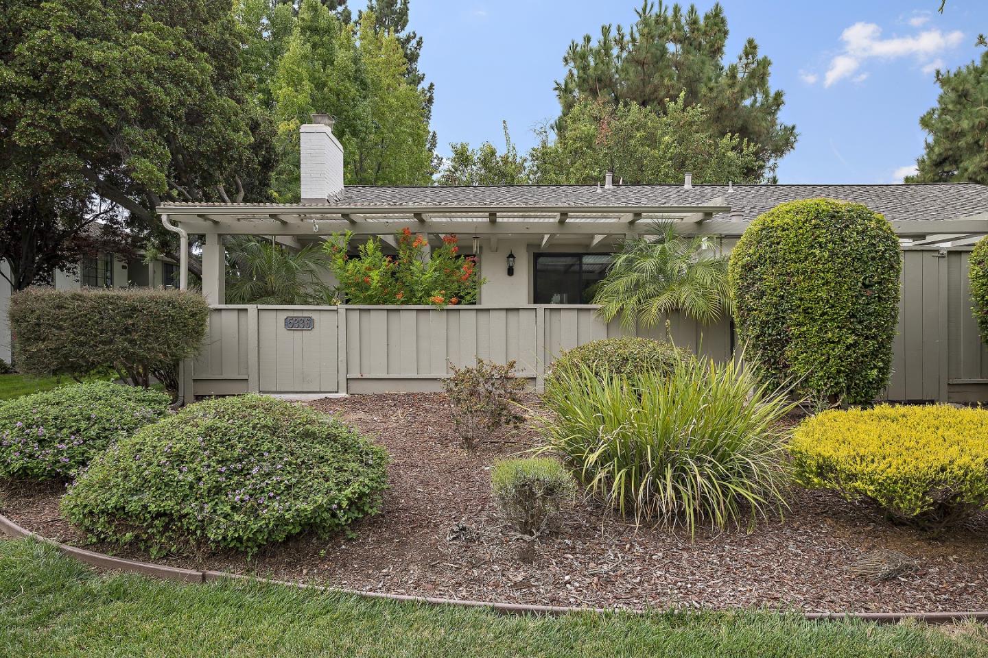 Detail Gallery Image 24 of 34 For 5336 Cribari Gln, San Jose,  CA 95135 - 2 Beds | 1 Baths