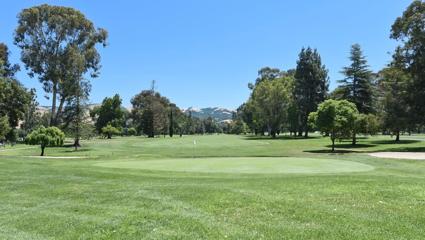 Detail Gallery Image 3 of 6 For 5336 Cribari Gln, San Jose,  CA 95135 - 2 Beds | 1 Baths