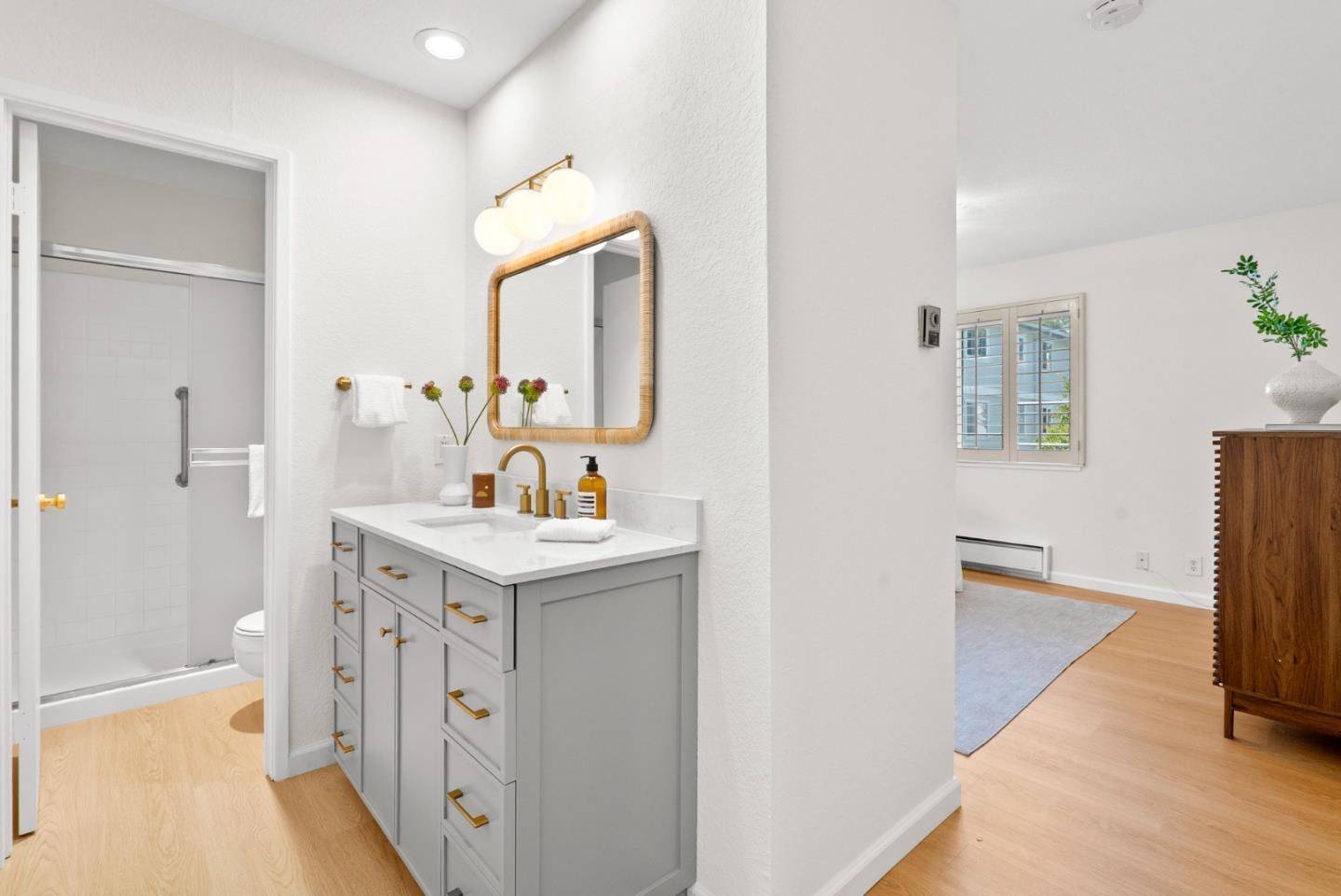 Detail Gallery Image 22 of 58 For 866 Apricot Ave #C,  Campbell,  CA 95008 - 2 Beds | 2 Baths