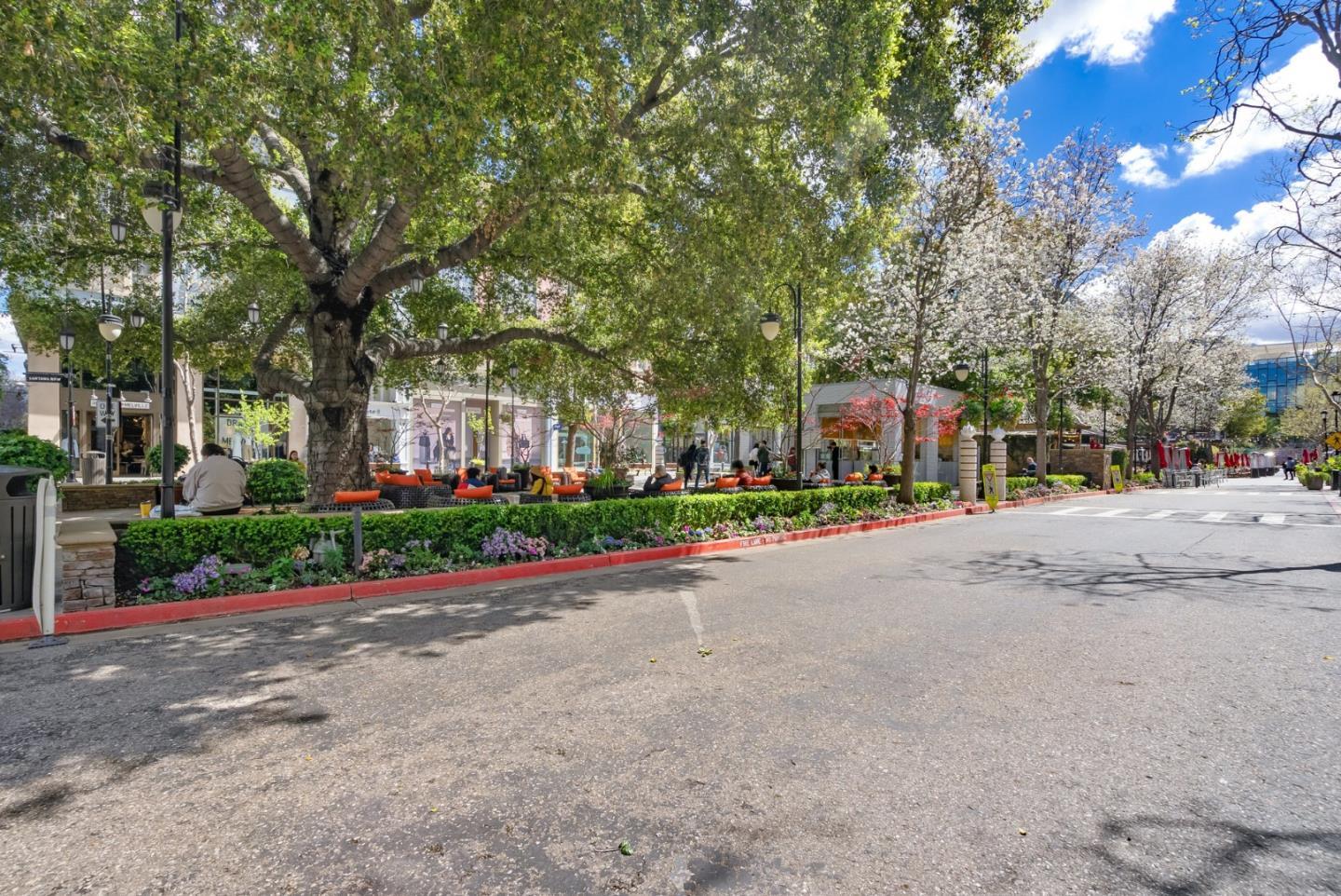 Detail Gallery Image 49 of 58 For 866 Apricot Ave #C,  Campbell,  CA 95008 - 2 Beds | 2 Baths