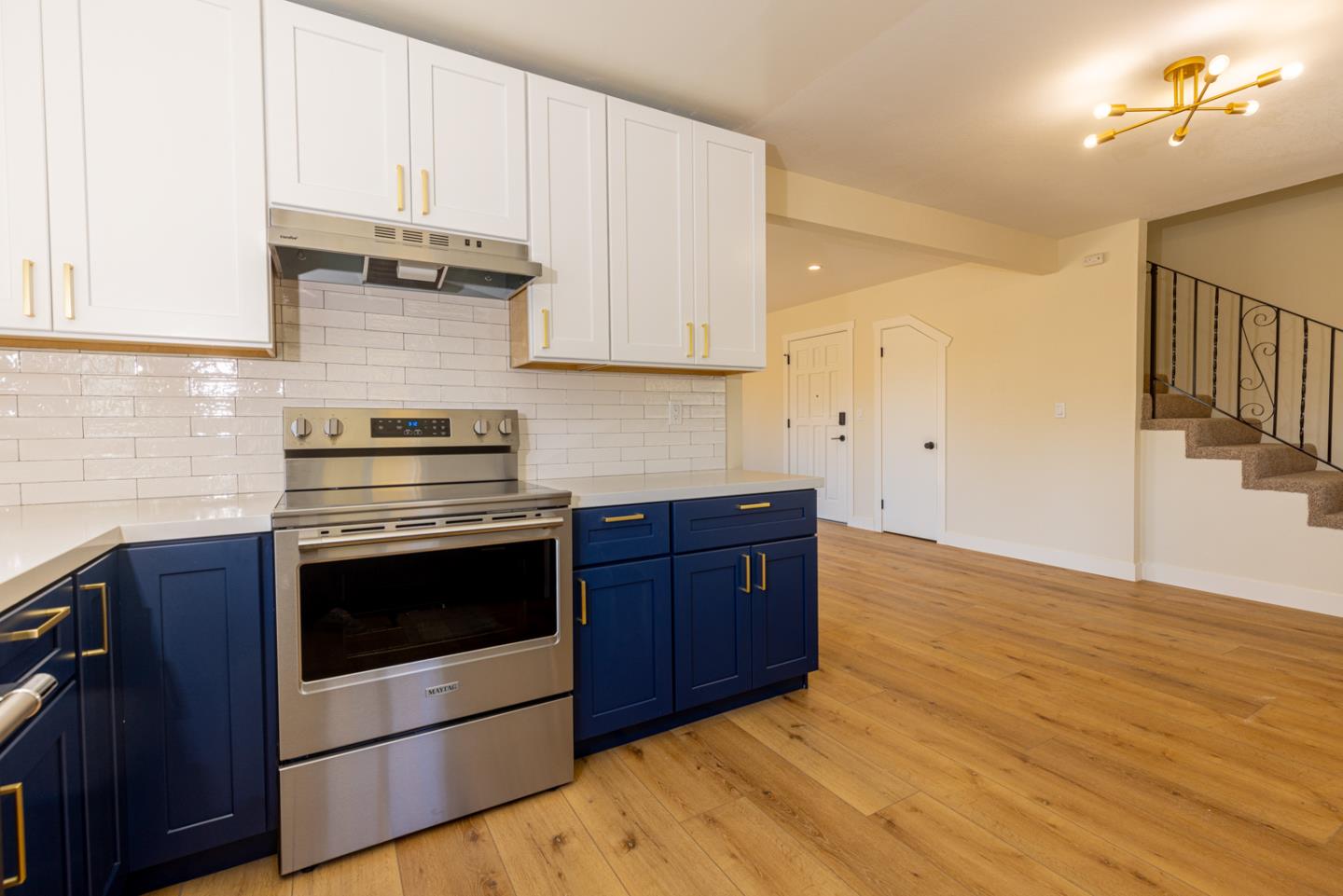 Detail Gallery Image 11 of 42 For 214 S Branciforte Ave, Santa Cruz,  CA 95062 - – Beds | – Baths