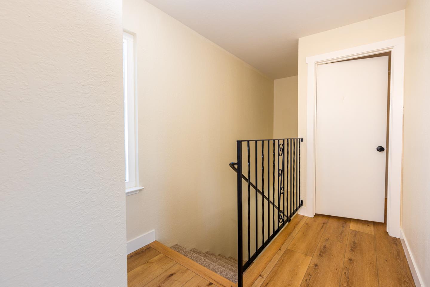 Detail Gallery Image 12 of 42 For 214 S Branciforte Ave, Santa Cruz,  CA 95062 - – Beds | – Baths