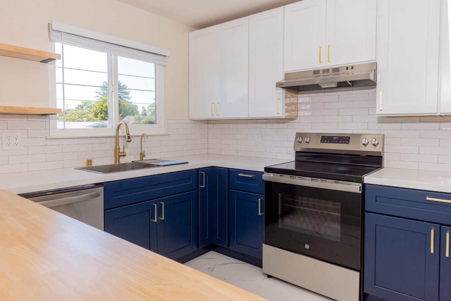 Detail Gallery Image 40 of 42 For 214 S Branciforte Ave, Santa Cruz,  CA 95062 - – Beds | – Baths
