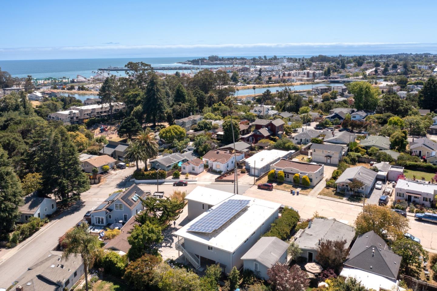 Detail Gallery Image 9 of 42 For 214 S Branciforte Ave, Santa Cruz,  CA 95062 - – Beds | – Baths