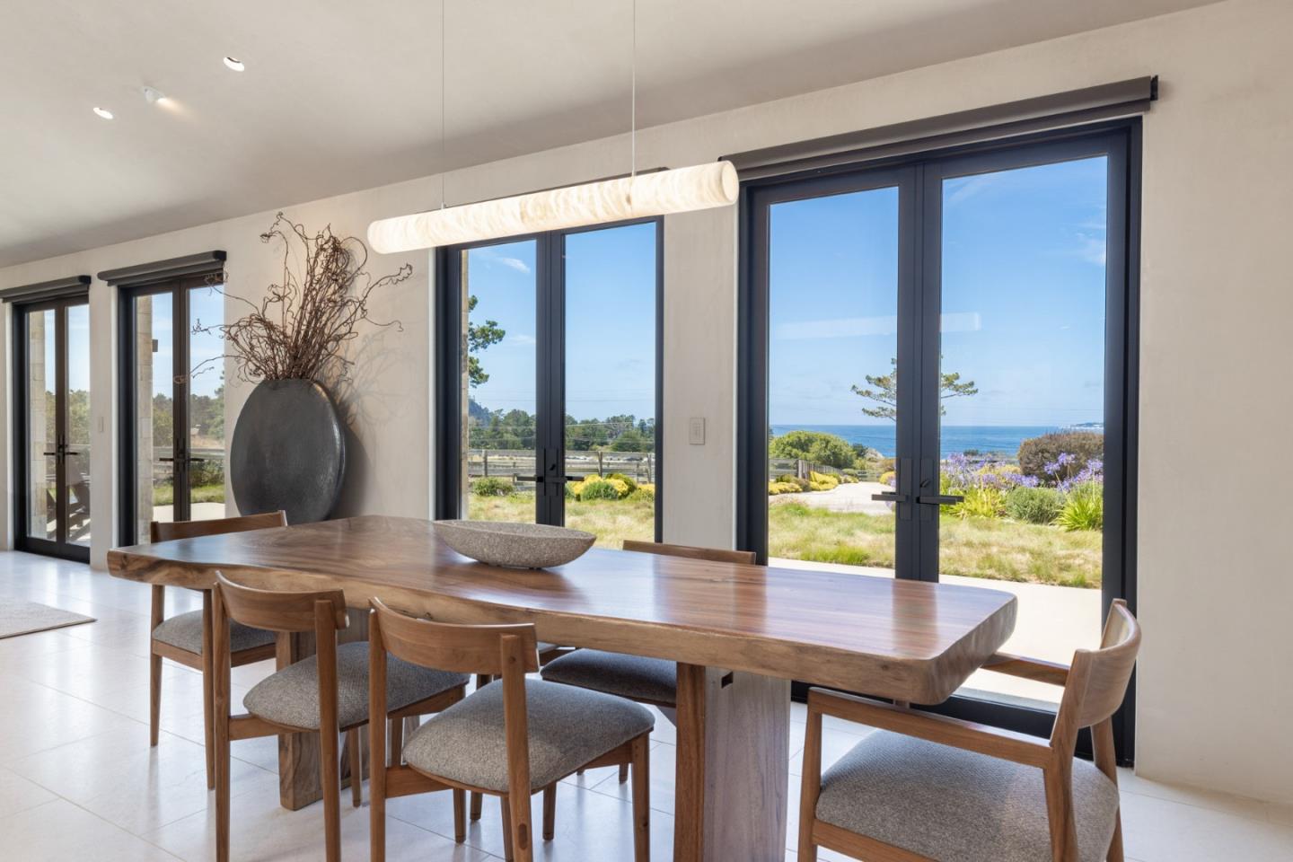 Detail Gallery Image 11 of 33 For 53 Riley Ranch Rd, Carmel,  CA 93923 - 4 Beds | 3/1 Baths