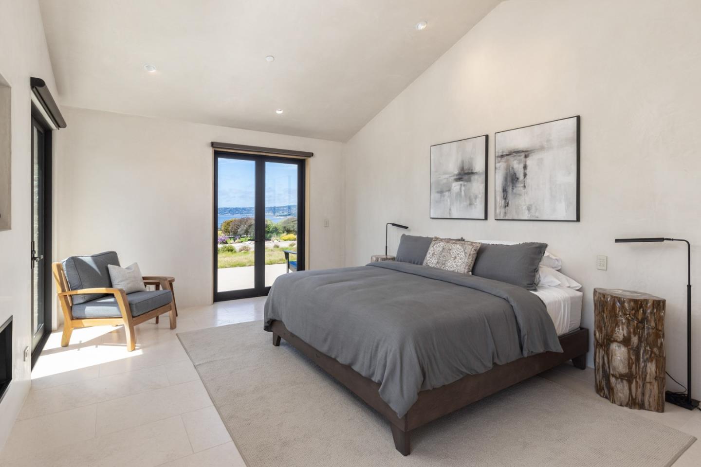 Detail Gallery Image 15 of 33 For 53 Riley Ranch Rd, Carmel,  CA 93923 - 4 Beds | 3/1 Baths