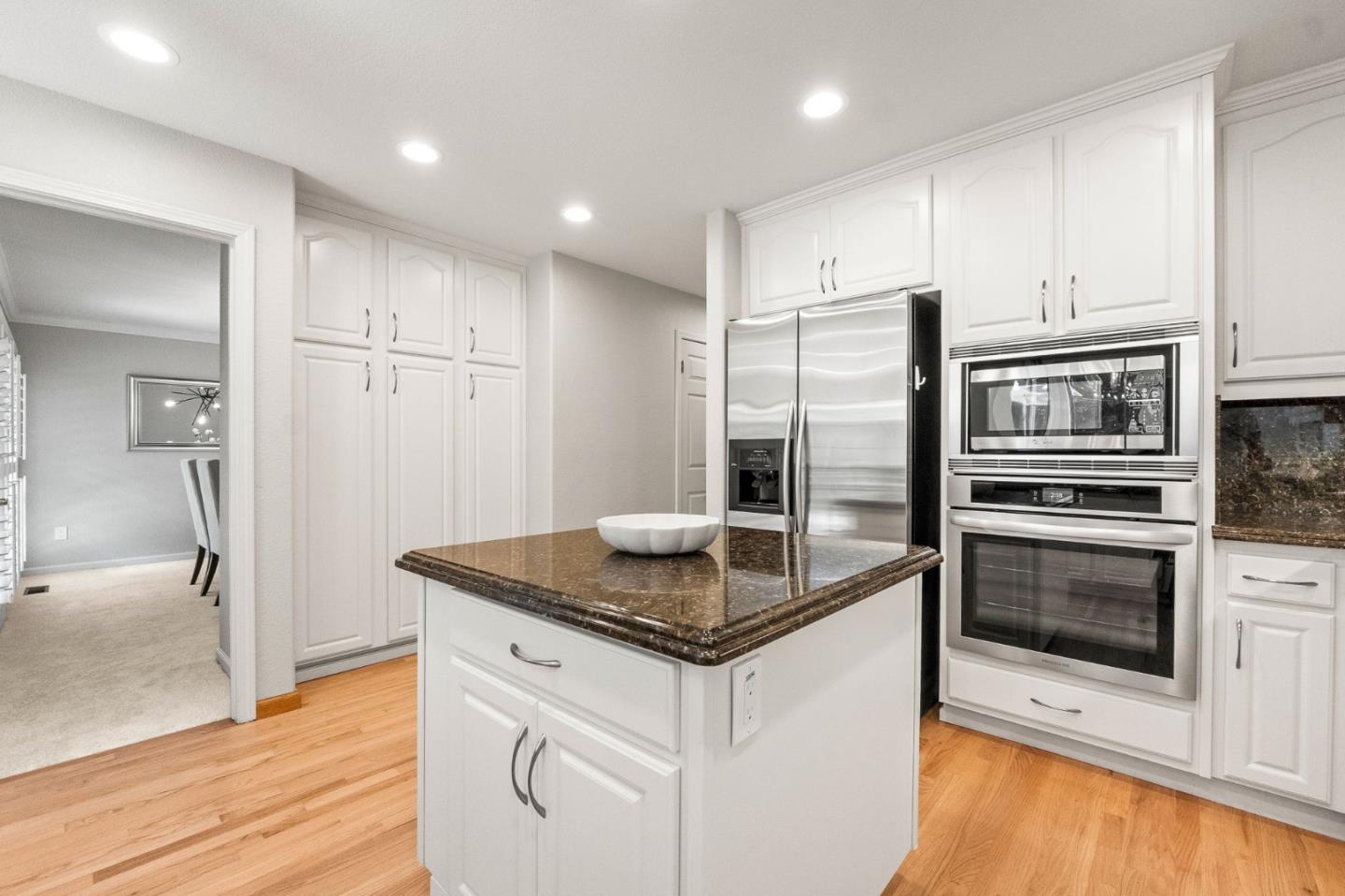 Detail Gallery Image 19 of 54 For 1284 Mokelumne Pl, San Jose,  CA 95120 - 3 Beds | 3 Baths