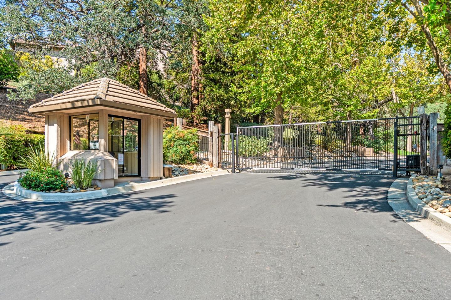 Detail Gallery Image 51 of 54 For 1284 Mokelumne Pl, San Jose,  CA 95120 - 3 Beds | 3 Baths