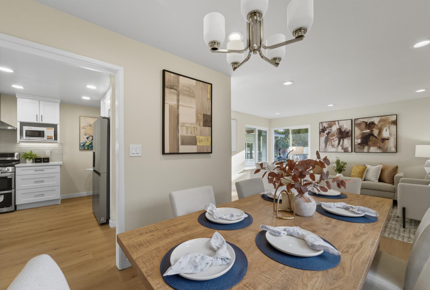Detail Gallery Image 3 of 37 For 521 Canton Dr, San Jose,  CA 95123 - 4 Beds | 2 Baths