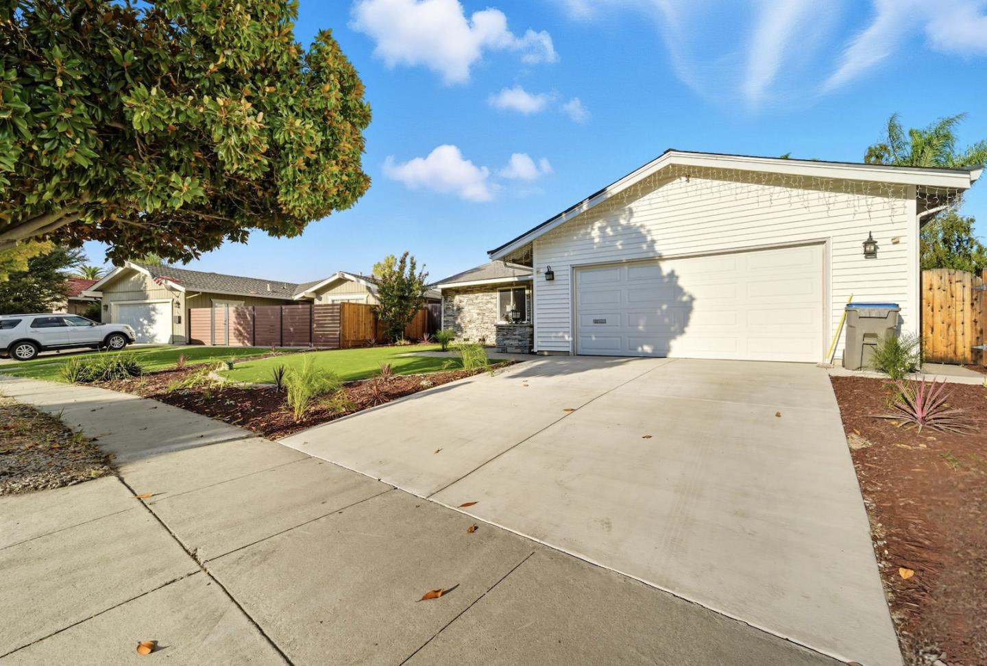 Detail Gallery Image 35 of 37 For 521 Canton Dr, San Jose,  CA 95123 - 4 Beds | 2 Baths