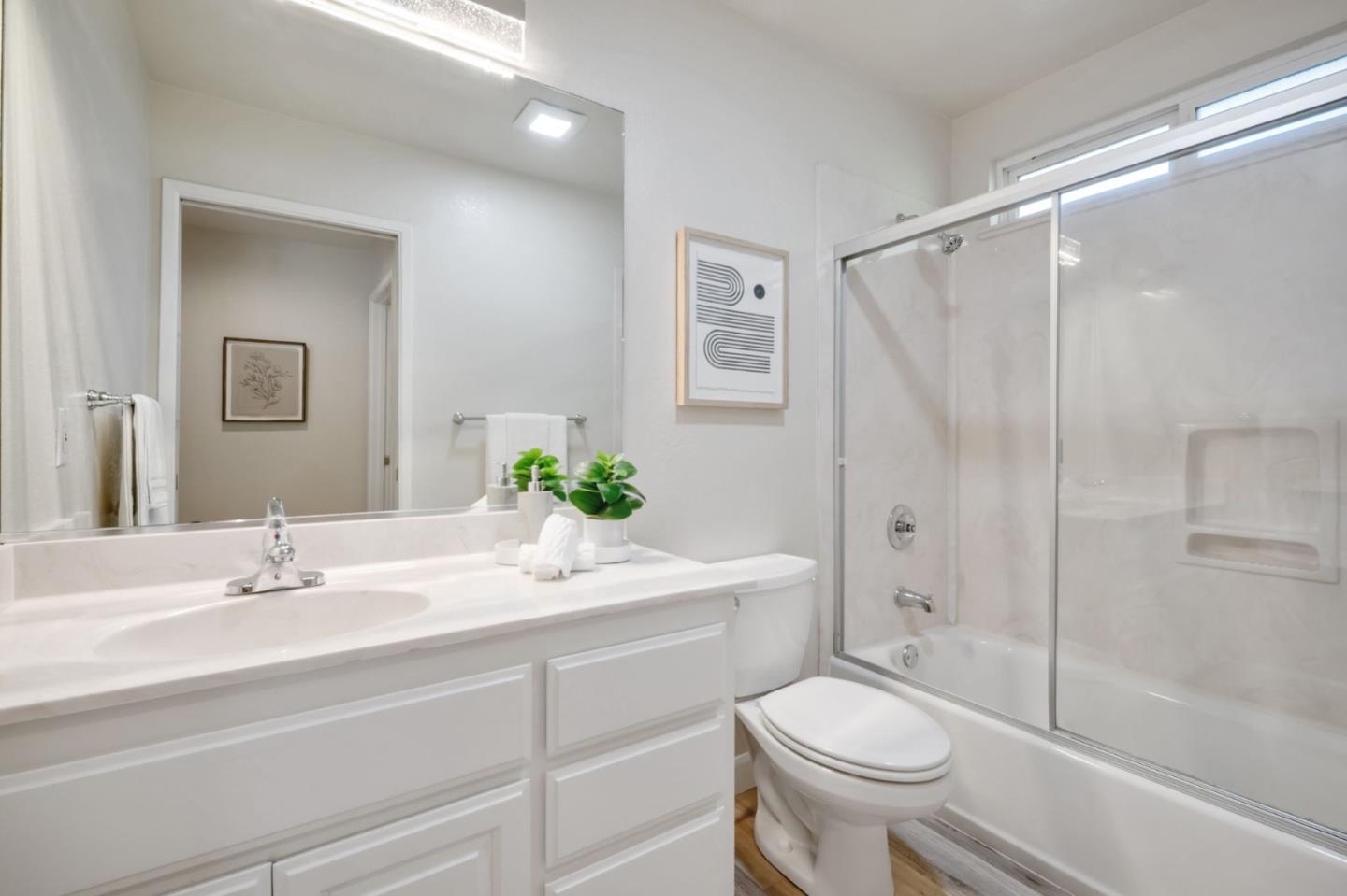Detail Gallery Image 19 of 57 For 3176 Arcola Ct, San Jose,  CA 95148 - 5 Beds | 3 Baths