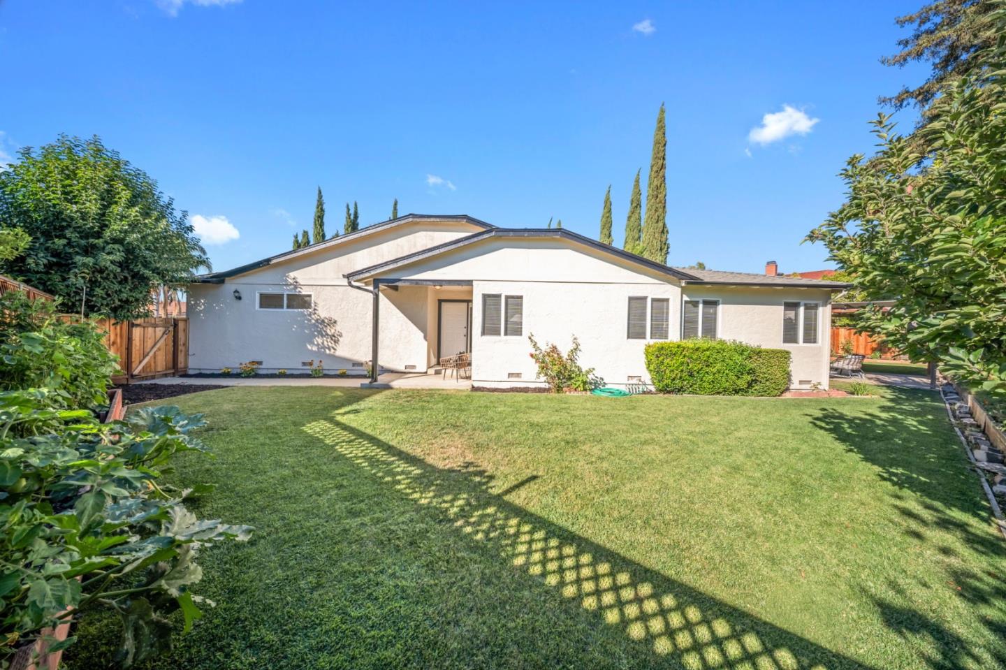 Detail Gallery Image 35 of 57 For 3176 Arcola Ct, San Jose,  CA 95148 - 5 Beds | 3 Baths