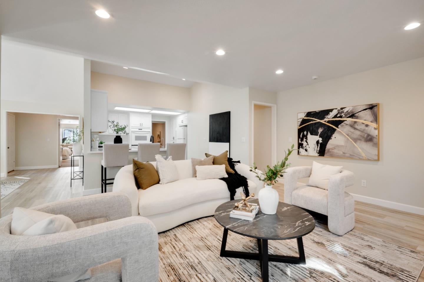 Detail Gallery Image 8 of 57 For 3176 Arcola Ct, San Jose,  CA 95148 - 5 Beds | 3 Baths